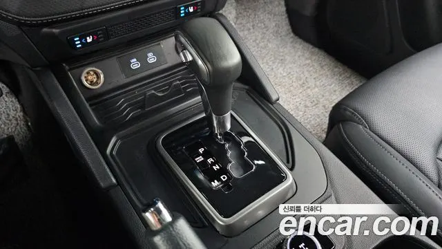 KGM REXTON SPORTS 2024 — 22 329 км, белый-перламутр, Корея — под ключ — фото 9