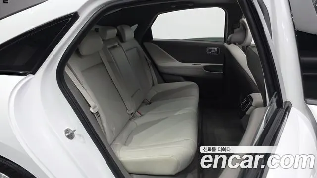 HYUNDAI IONIQ 6 2023 — 119 164 км, белый, Корея — под ключ — фото 11