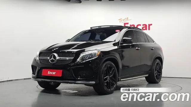 MERCEDES-BENZ GLE-CLASS W166 2018 — 135 340 км, чёрный, Корея — под ключ — фото 1