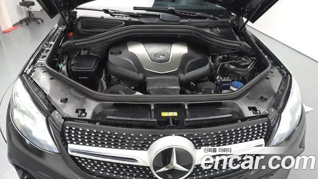 MERCEDES-BENZ GLE-CLASS W166 2018 — 135 340 км, чёрный, Корея — под ключ — фото 6