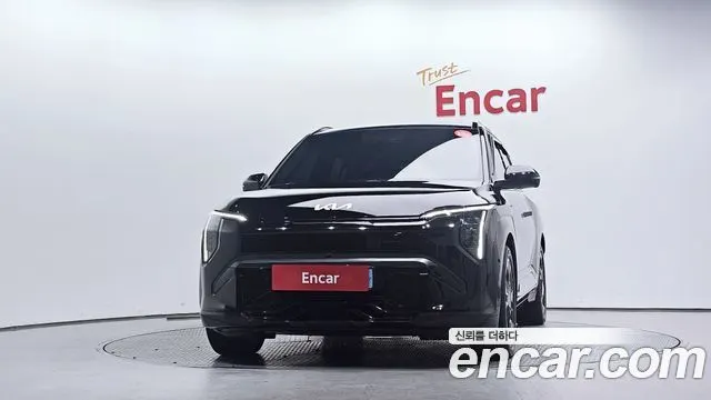 KIA EV3 2025 — 39 351 км, чёрный, Корея — под ключ — фото 3