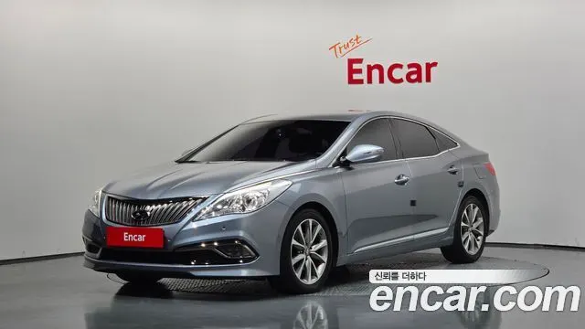 HYUNDAI GRANDEUR HG 2015