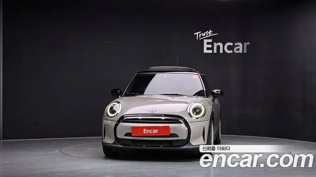 MINI COOPER 2023 — 39 510 км, серебристо-серый, Корея — под ключ — фото 3