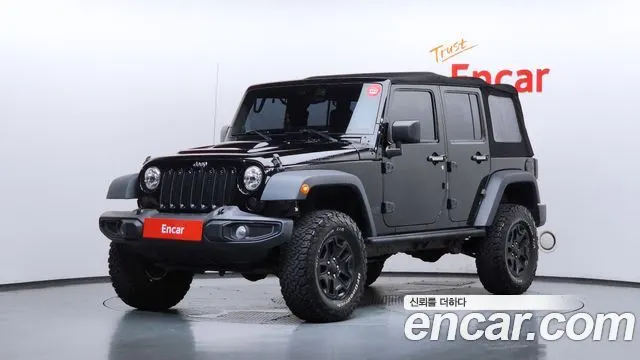 JEEP WRANGLER 2013 — 140 950 км, чёрный, Корея — под ключ — фото 1