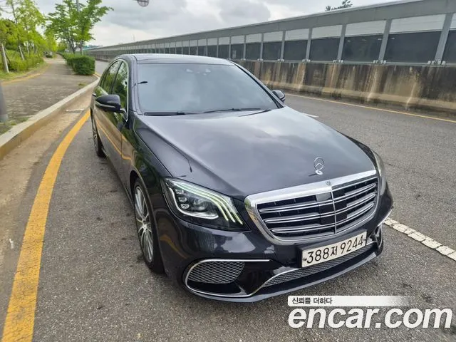 MERCEDES-BENZ S-CLASS W222 2018 — 112 893 км, чёрный, Корея — под ключ — фото 1