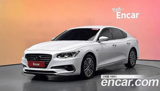 HYUNDAI GRANDEUR HYBRID 2018 — 126 120 км, белый, Корея — под ключ — фото 2