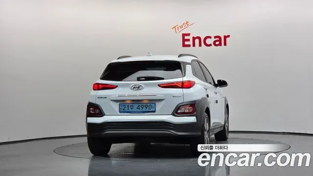 HYUNDAI KONA ELECTRIC 2019 — 156 033 км, белый, Корея — под ключ — фото 4