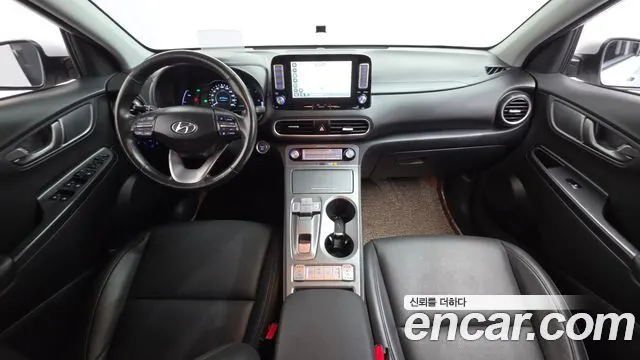 HYUNDAI KONA ELECTRIC 2019 — 156 033 км, белый, Корея — под ключ — фото 7
