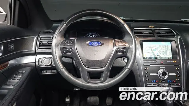 FORD EXPLORER 2019 — 101 455 км, белый, Корея — под ключ — фото 12