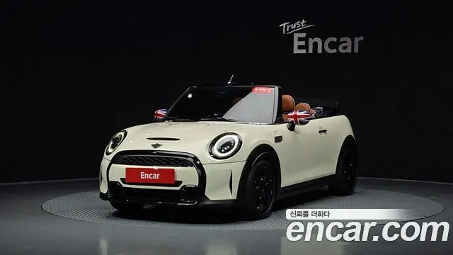 MINI COOPER S CONVERTIBLE 2022 — 63 059 км, белый-перламутр, Корея — под ключ — фото 1