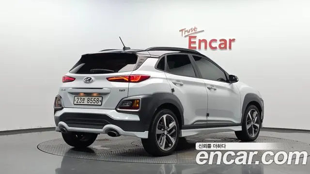 HYUNDAI KONA 2019 — 149 775 км, белый, Корея — под ключ — фото 2