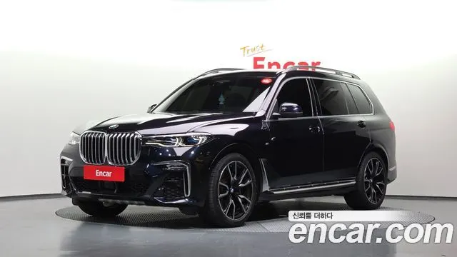 BMW X7 2022 — 76 799 км, чёрный, Корея — под ключ — фото 1