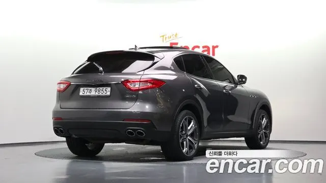MASERATI LEVANTE 2017 — 118 012 км, серый, Корея — под ключ — фото 2