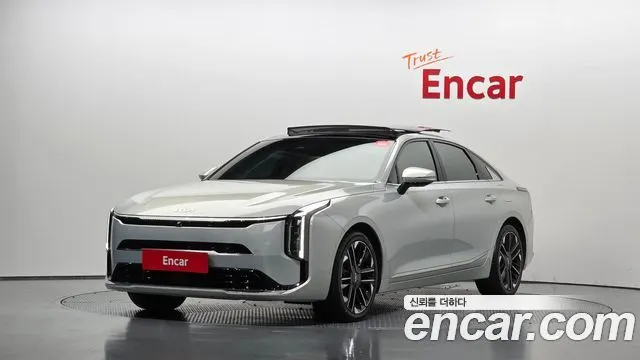 KIA K8 HYBRID 2025 — 22 690 км, серебристо-серый, Корея — под ключ — фото 1
