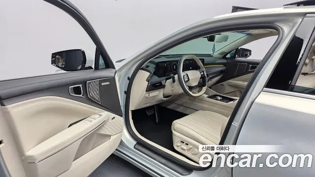 KIA K8 HYBRID 2025 — 22 690 км, серебристо-серый, Корея — под ключ — фото 10