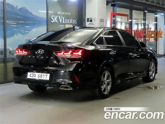 HYUNDAI SONATA 2018 — 54 470 км, чёрный, Корея — под ключ — фото 4