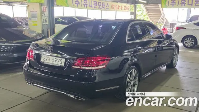 MERCEDES-BENZ E-CLASS W212 2014 — 164 900 км, чёрный, Корея — под ключ — фото 4