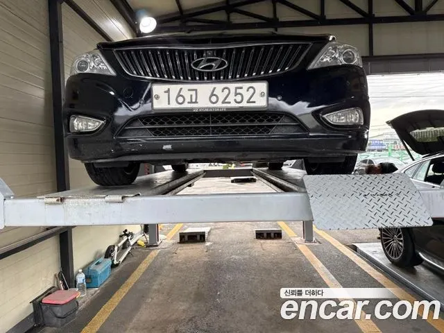 HYUNDAI GRANDEUR HG 2014