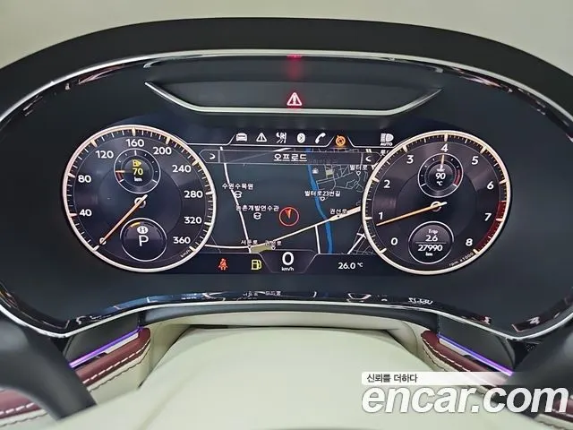 BENTLEY FLYING SPUR 2023 — 27 986 км, белый-перламутр, Корея — под ключ — фото 6