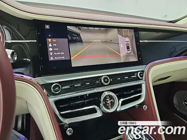 BENTLEY FLYING SPUR 2023 — 27 986 км, белый-перламутр, Корея — под ключ — фото 10