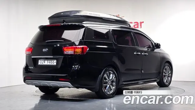 KIA CARNIVAL 2018 — 100 378 км, чёрный, Корея — под ключ — фото 2
