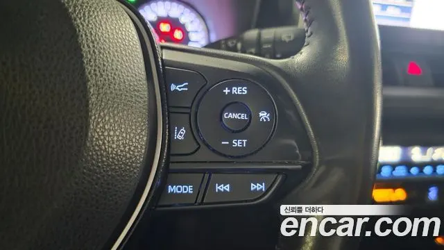TOYOTA RAV4 2019 — 110 700 км, серебристый, Корея — под ключ — фото 5