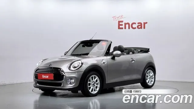 MINI COOPER CONVERTIBLE 2019 — 153 669 км, серебристо-серый, Корея — под ключ — фото 1