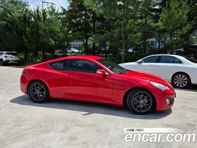 HYUNDAI GENESIS COUPE 2010 — 122 064 км, красный, Корея — под ключ — фото 2