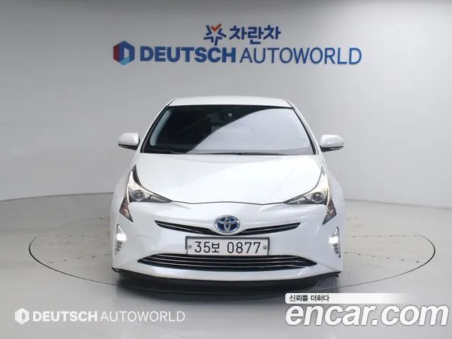 TOYOTA PRIUS 2016 — 127 516 км, белый, Корея — под ключ — фото 3