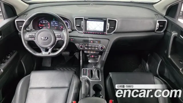 KIA SPORTAGE 2016 — 106 178 км, белый, Корея — под ключ — фото 7