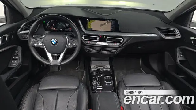 BMW 1 SERIES 2022 — 56 481 км, белый, Корея — под ключ — фото 7