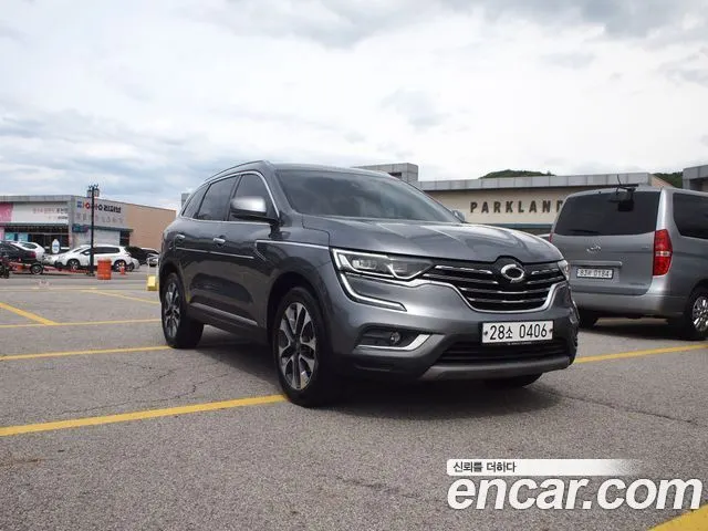 RENAULT KOREA QM6 2018 — 133 000 км, серый, Корея — под ключ — фото 1