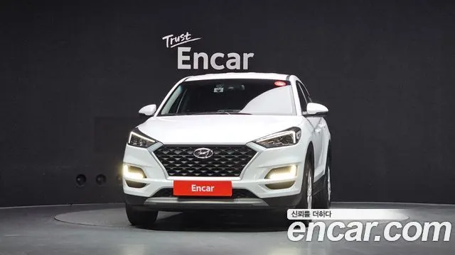 HYUNDAI TUCSON 2019 — 89 181 км, белый, Корея — под ключ — фото 3