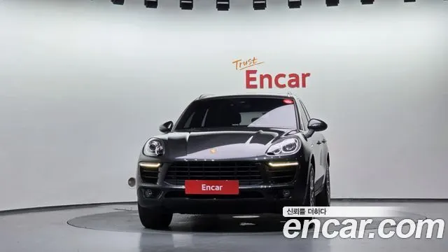 PORSCHE MACAN 2017 — 78 300 км, серый, Корея — под ключ — фото 3