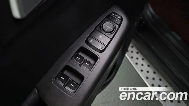 KIA SPORTAGE 2017 — 172 800 км, чёрный, Корея — под ключ — фото 11
