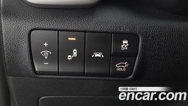 KIA SPORTAGE 2017 — 172 800 км, чёрный, Корея — под ключ — фото 12