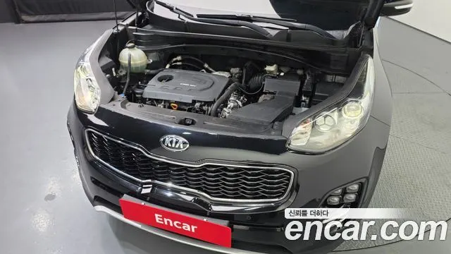 KIA SPORTAGE 2017 — 172 800 км, чёрный, Корея — под ключ — фото 6