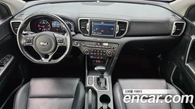 KIA SPORTAGE 2017 — 172 800 км, чёрный, Корея — под ключ — фото 7