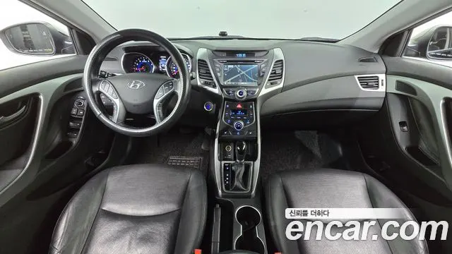 HYUNDAI AVANTE 2015 — 76 866 км, чёрный, Корея — под ключ — фото 7
