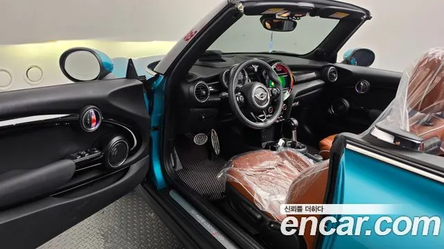 MINI COOPER S CONVERTIBLE 2019 — 45 416 км, голубой, Корея — под ключ — фото 10