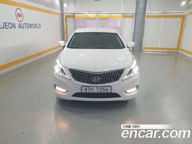 HYUNDAI GRANDEUR HG 2014