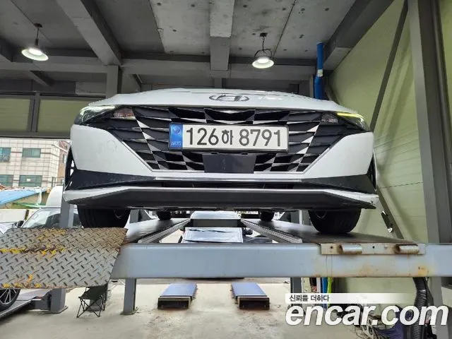 HYUNDAI AVANTE CN7 2023
