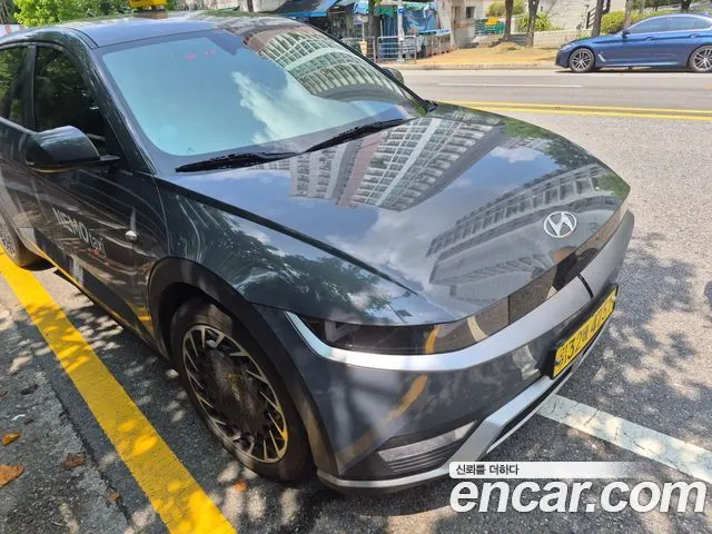 HYUNDAI IONIQ 5 2024 — 139 000 км, серебристо-серый, Корея — под ключ — фото 11