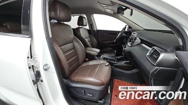 KIA SORENTO 2015 — 116 276 км, белый, Корея — под ключ — фото 12