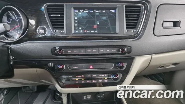 KIA CARNIVAL 2019 — 157 444 км, чёрный, Корея — под ключ — фото 12