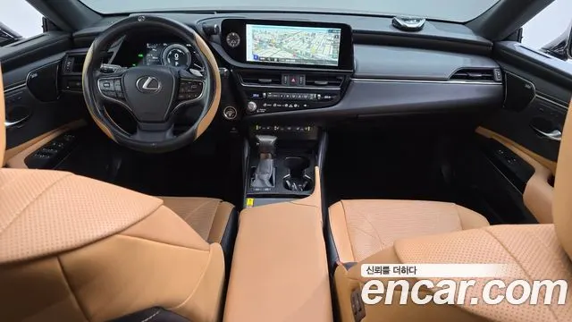 LEXUS ES300H 2024 — 72 732 км, серебристо-серый, Корея — под ключ — фото 7