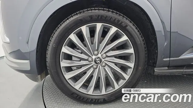 HYUNDAI PALISADE 2024 — 20 375 км, светло-серебристый, Корея — под ключ — фото 5
