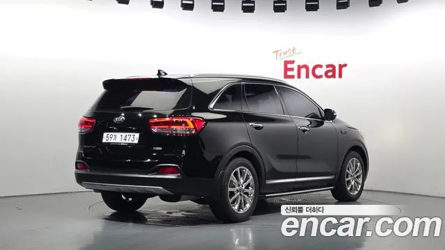 KIA SORENTO 2015 — 245 037 км, чёрный, Корея — под ключ — фото 2