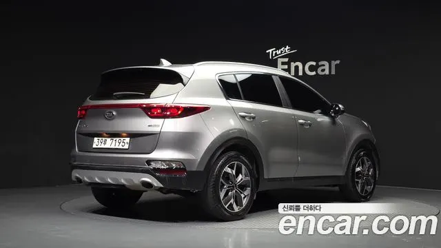 KIA SPORTAGE THE BOLD 2019 — 185 436 км, серебристо-серый, Корея — под ключ — фото 2