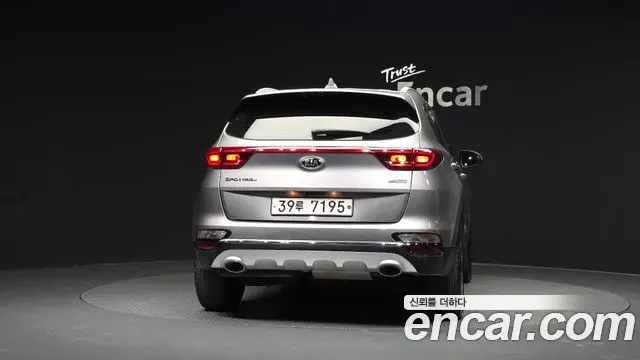 KIA SPORTAGE THE BOLD 2019 — 185 436 км, серебристо-серый, Корея — под ключ — фото 4